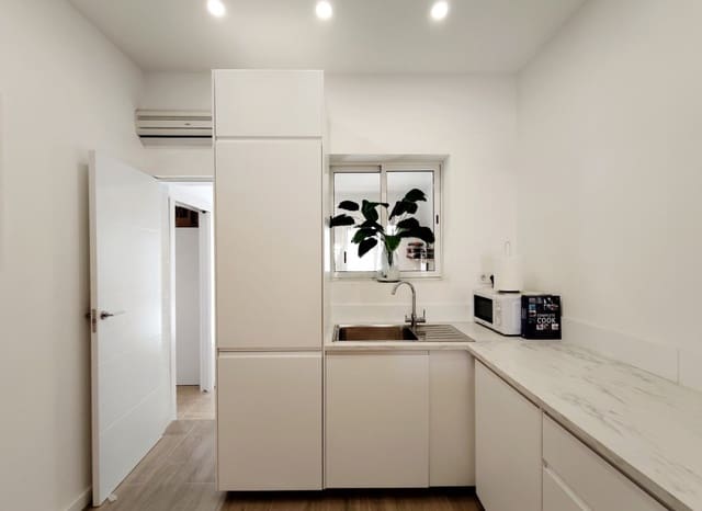 Casa de 3 habitaciones en Playa Flamenca, Orihuela en venta - 204.000 € (Ref: 10019722)