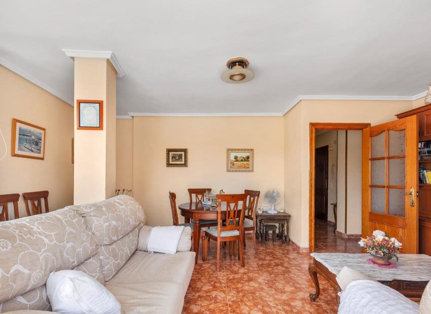 Apartamento de 3 habitaciones en Torrevieja en venta - 219.900 € (Ref: 10019723)