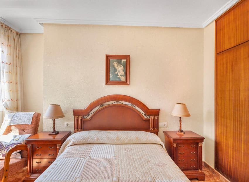 Apartamento de 3 habitaciones en Torrevieja en venta - 219.900 € (Ref: 10019723)