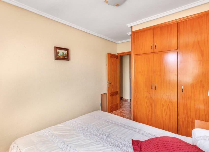 Apartamento de 3 habitaciones en Torrevieja en venta - 219.900 € (Ref: 10019723)