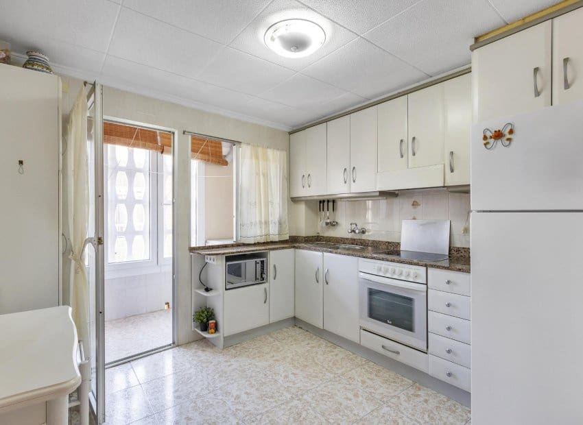 Apartamento de 3 habitaciones en Torrevieja en venta - 219.900 € (Ref: 10019723)
