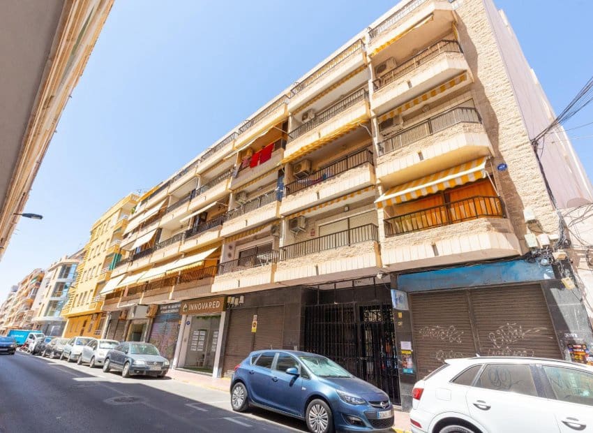 2 soveværelse Lejlighed til salg i Torrevieja - € 169.900 (Ref: 10019724)