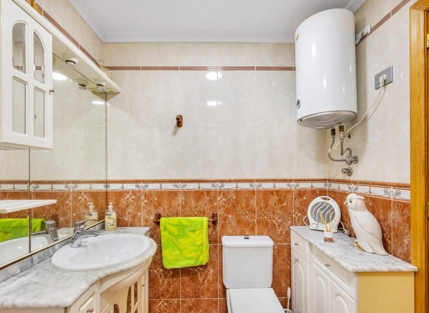 2 soveværelse Lejlighed til salg i Torrevieja - € 169.900 (Ref: 10019724)