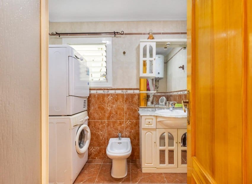 2 soveværelse Lejlighed til salg i Torrevieja - € 169.900 (Ref: 10019724)
