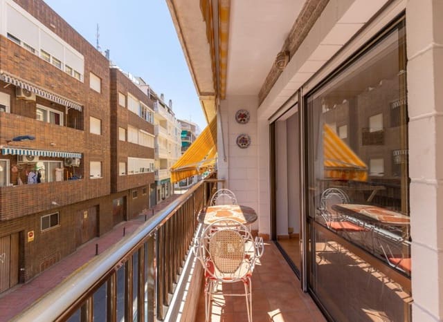 2 soveværelse Lejlighed til salg i Las Piscinas Naturales, Torrevieja - € 169.900 (Ref: 10019724)
