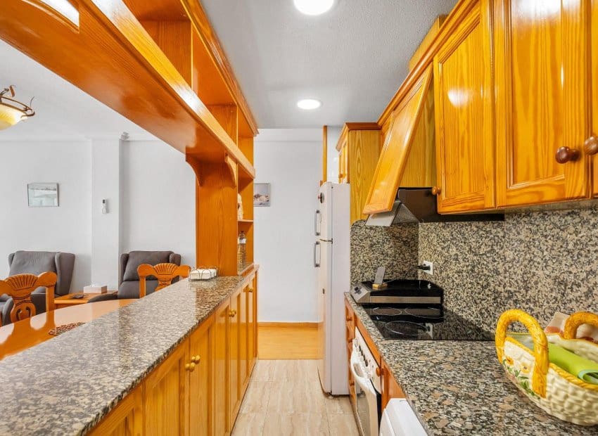 2 soveværelse Lejlighed til salg i Torrevieja - € 169.900 (Ref: 10019724)