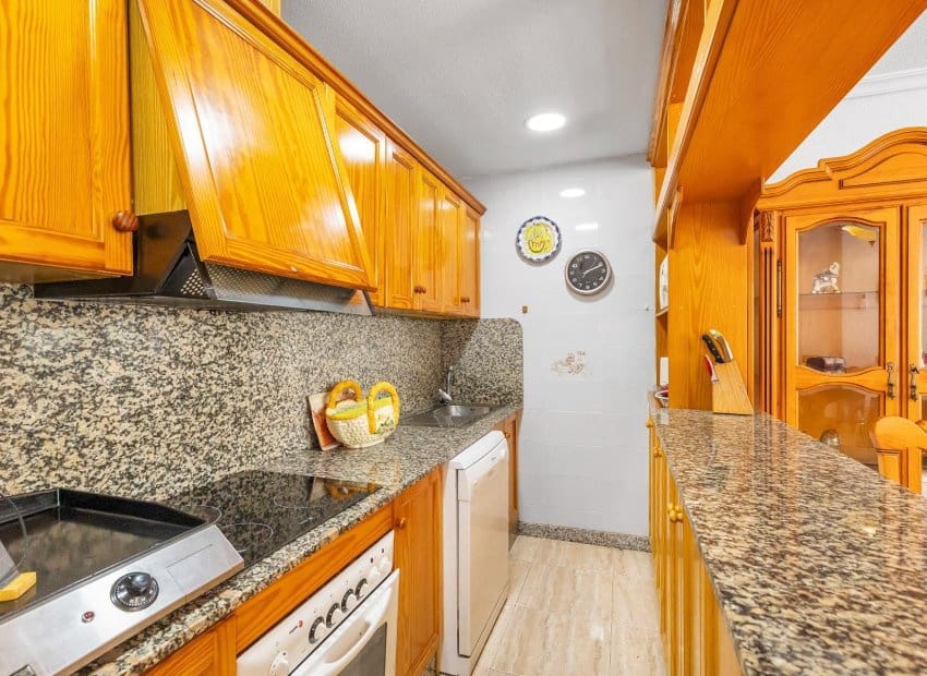 2 soveværelse Lejlighed til salg i Torrevieja - € 169.900 (Ref: 10019724)