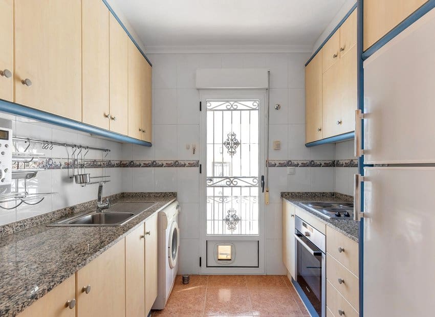 3 soveværelse Villa til salg i Vistabella med swimmingpool - € 218.000 (Ref: 10019727)