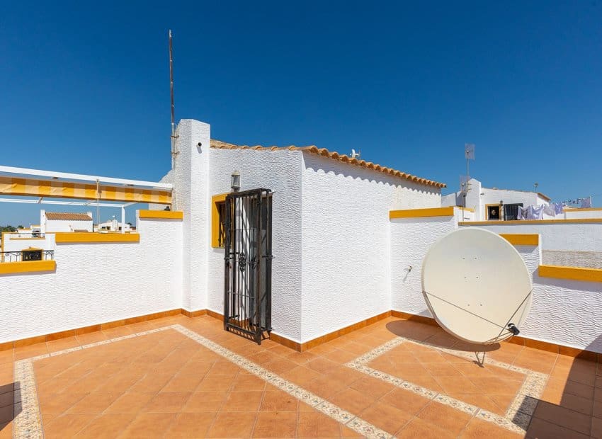3 soveværelse Villa til salg i Vistabella med swimmingpool - € 218.000 (Ref: 10019727)