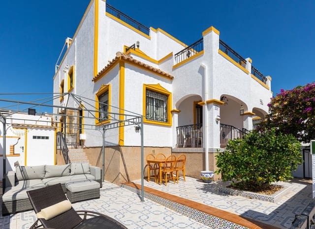3 soveværelse Villa til salg i Vistabella, Orihuela med swimmingpool - € 218.000 (Ref: 10019727)