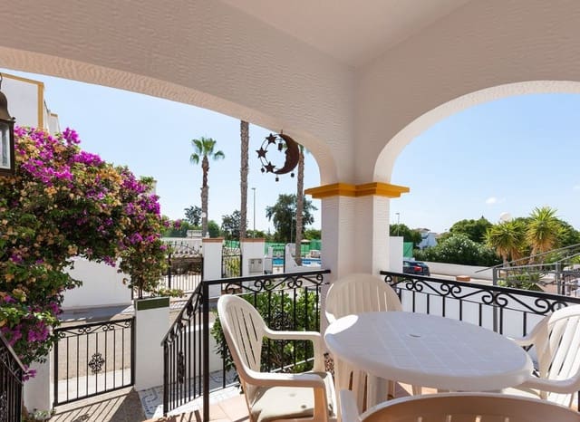 3 soveværelse Villa til salg i Vistabella, Orihuela med swimmingpool - € 218.000 (Ref: 10019727)