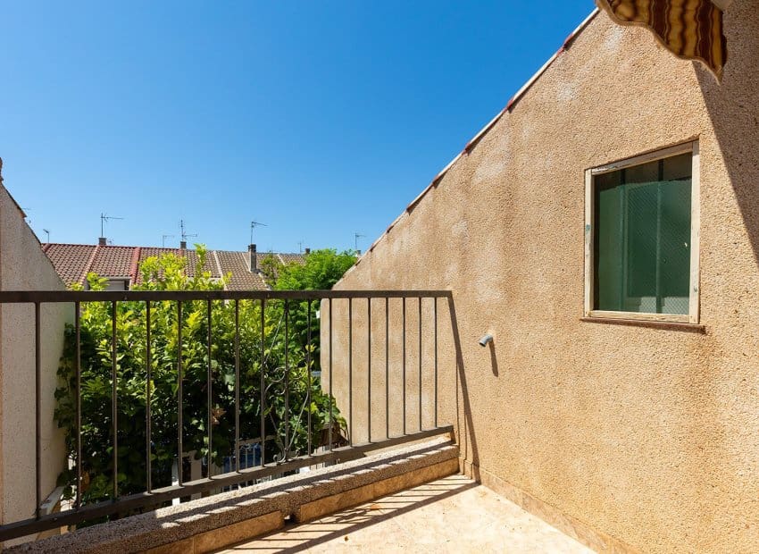 3 bedroom Villa for sale in Los Alcazares - € 159,000 (Ref: 10019728)