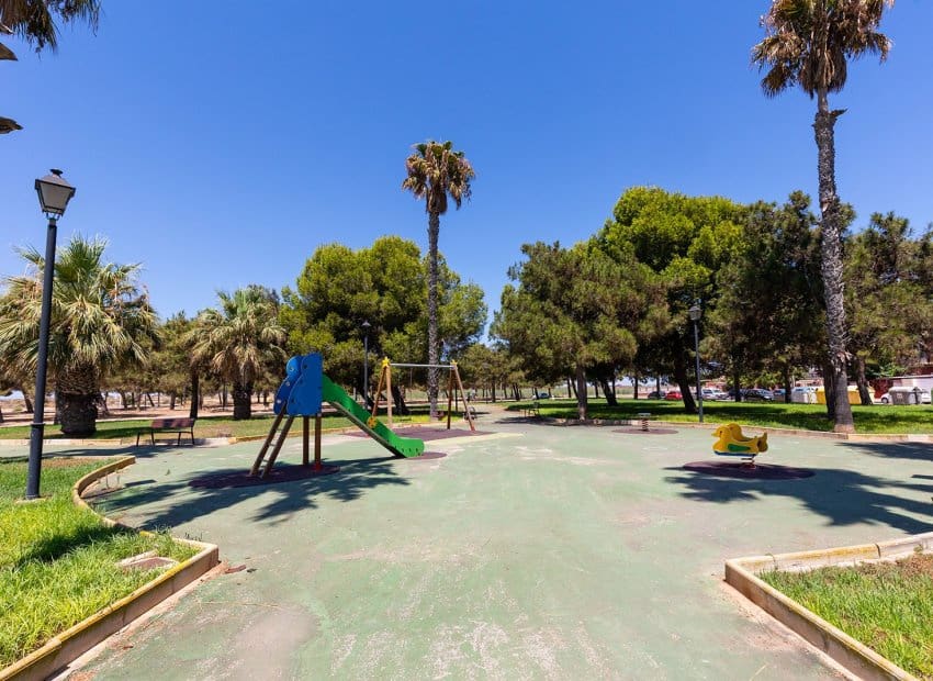 3 bedroom Villa for sale in Los Alcazares - € 159,000 (Ref: 10019728)