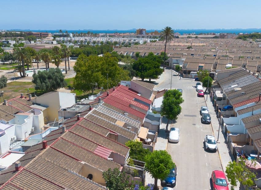 3 bedroom Villa for sale in Los Alcazares - € 159,000 (Ref: 10019728)