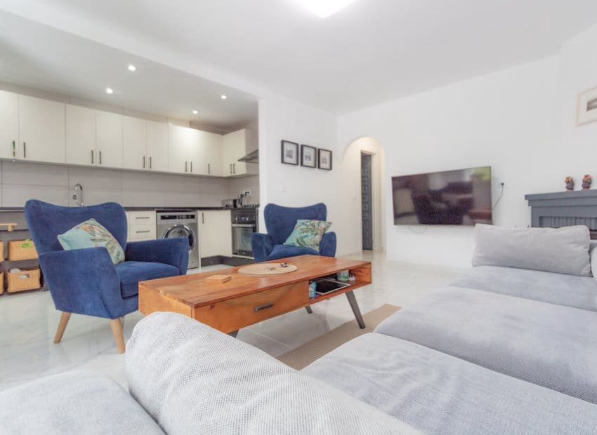 4 sovrum Hus till salu i Villamartin med pool - 325 000 € (Ref: 10019729)