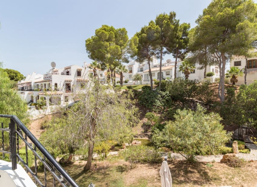 4 sovrum Hus till salu i Villamartin med pool - 325 000 € (Ref: 10019729)