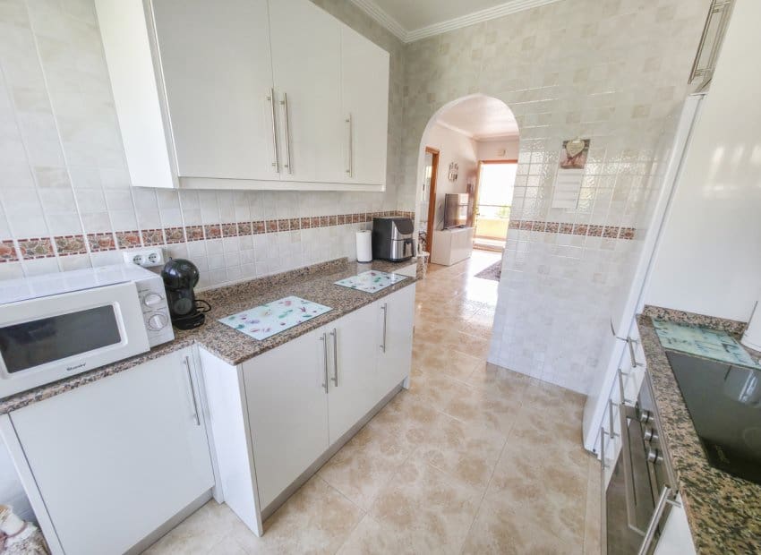 Apartamento de 2 habitaciones en Villamartin en venta con piscina - 149.950 € (Ref: 10019731)