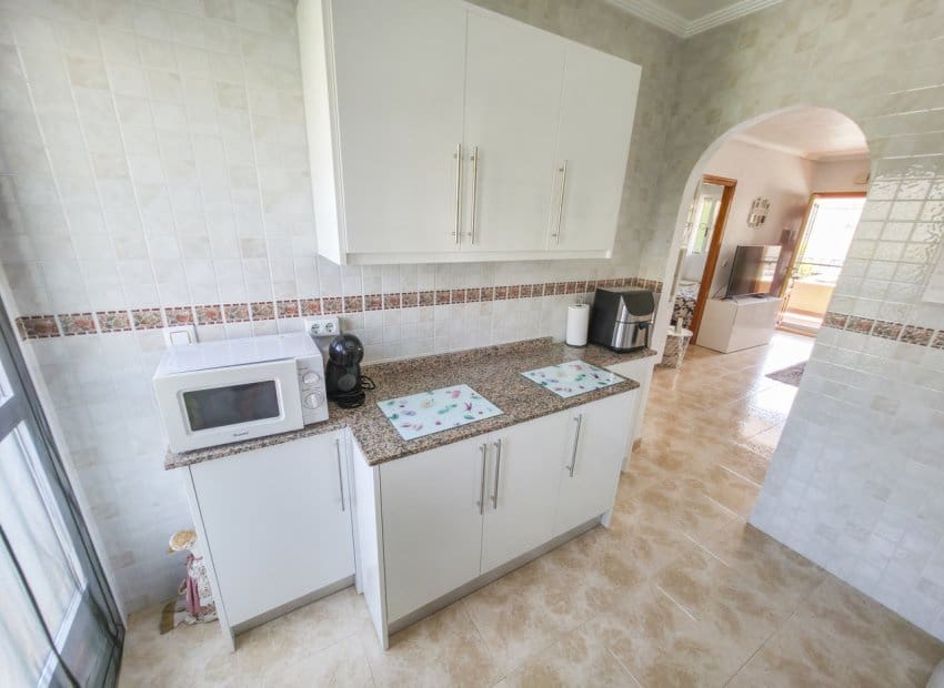 Apartamento de 2 habitaciones en Villamartin en venta con piscina - 149.950 € (Ref: 10019731)