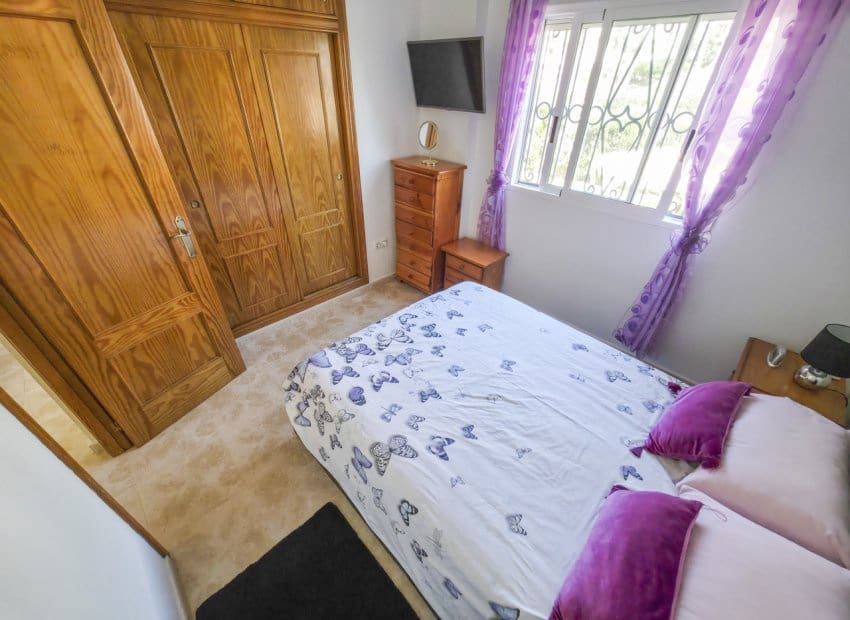 Apartamento de 2 habitaciones en Villamartin en venta con piscina - 149.950 € (Ref: 10019731)