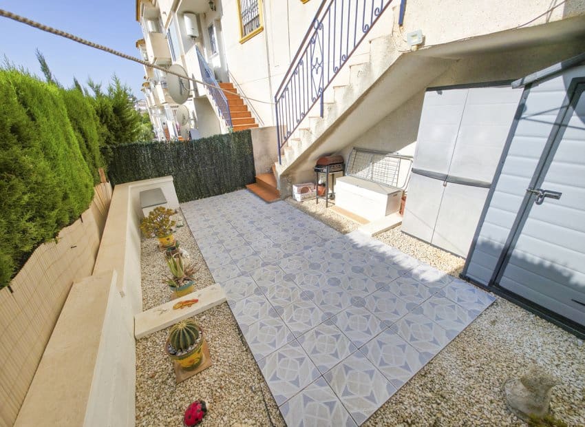 Apartamento de 2 habitaciones en Villamartin en venta con piscina - 149.950 € (Ref: 10019731)