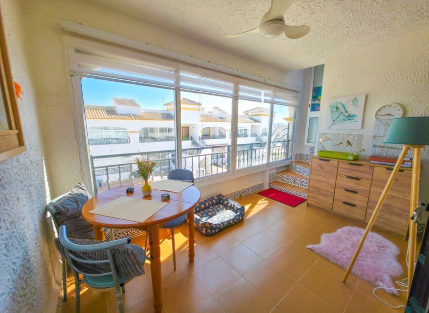 2 makuuhuone Huoneisto myytävänä paikassa Orihuela mukana uima-altaan - 135 000 € (Ref: 10019732)