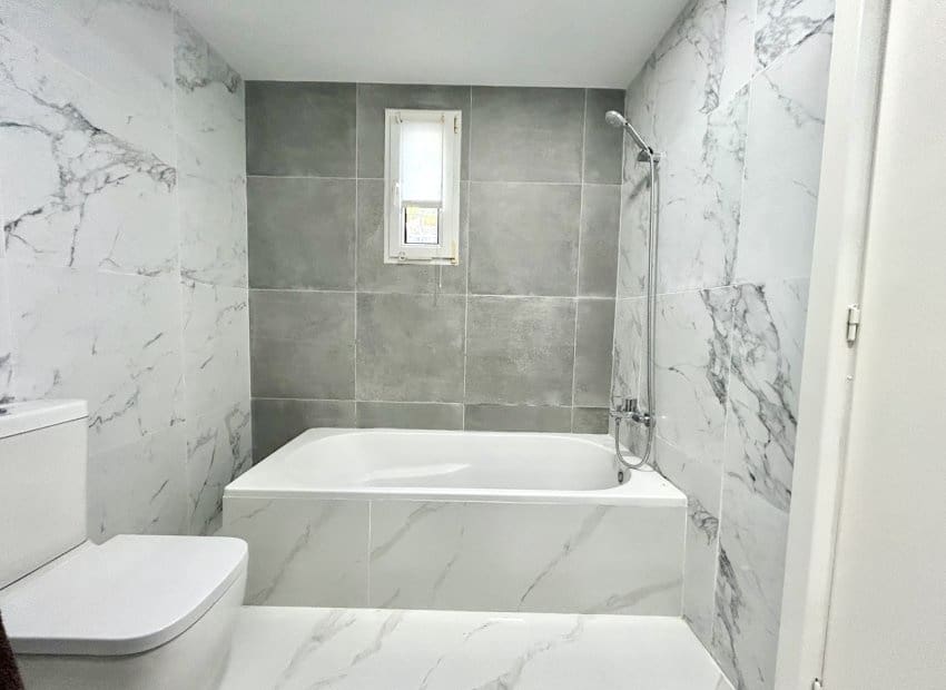 3 soveværelse Villa til salg i Villamartin med swimmingpool - € 524.995 (Ref: 10019733)