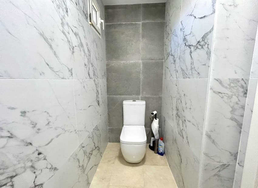 3 soveværelse Villa til salg i Villamartin med swimmingpool - € 524.995 (Ref: 10019733)