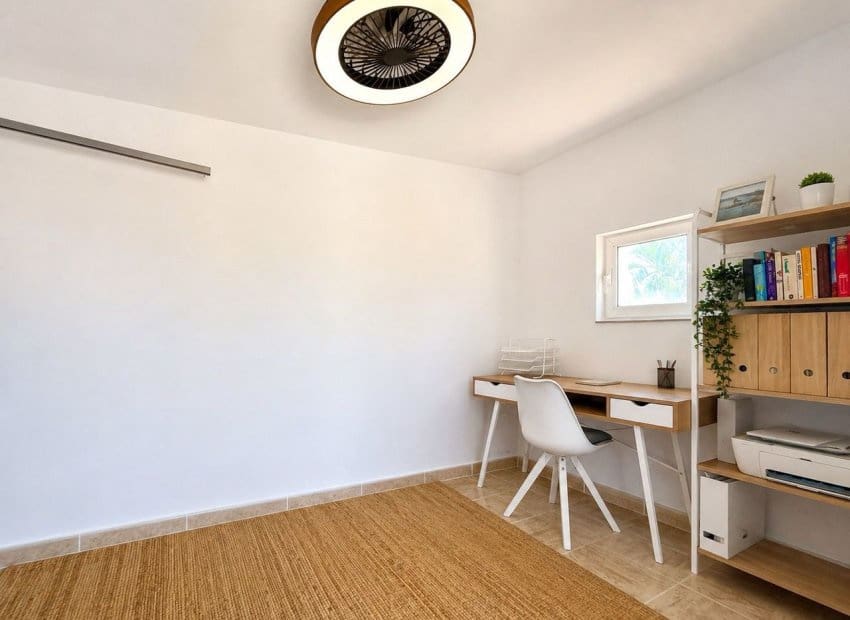 3 soveværelse Villa til salg i Villamartin med swimmingpool - € 524.995 (Ref: 10019733)