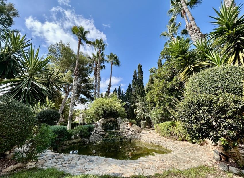 3 soveværelse Villa til salg i Villamartin med swimmingpool - € 524.995 (Ref: 10019733)