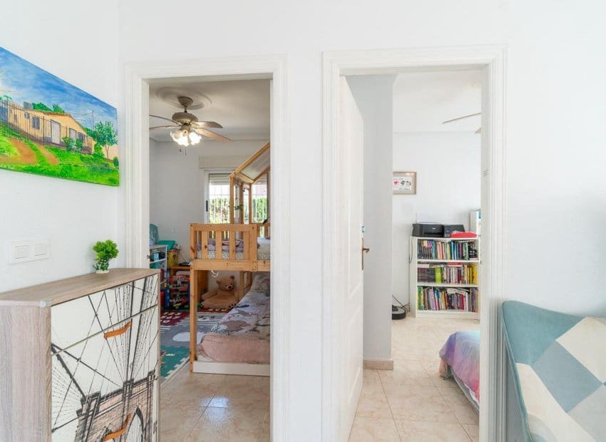 3 camera da letto Villa in vendita in Playa Flamenca con piscina - 209.000 € (Rif: 10019735)