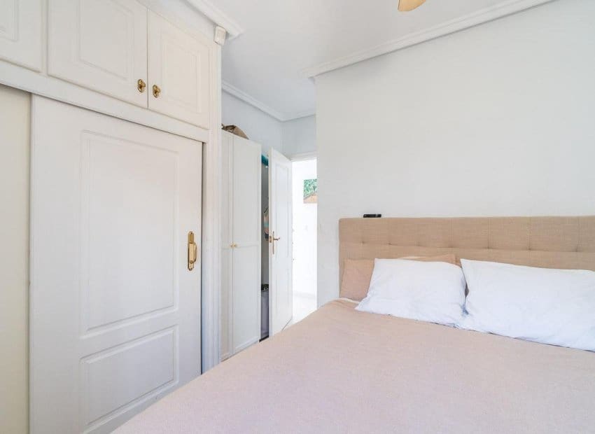 3 camera da letto Villa in vendita in Playa Flamenca con piscina - 209.000 € (Rif: 10019735)