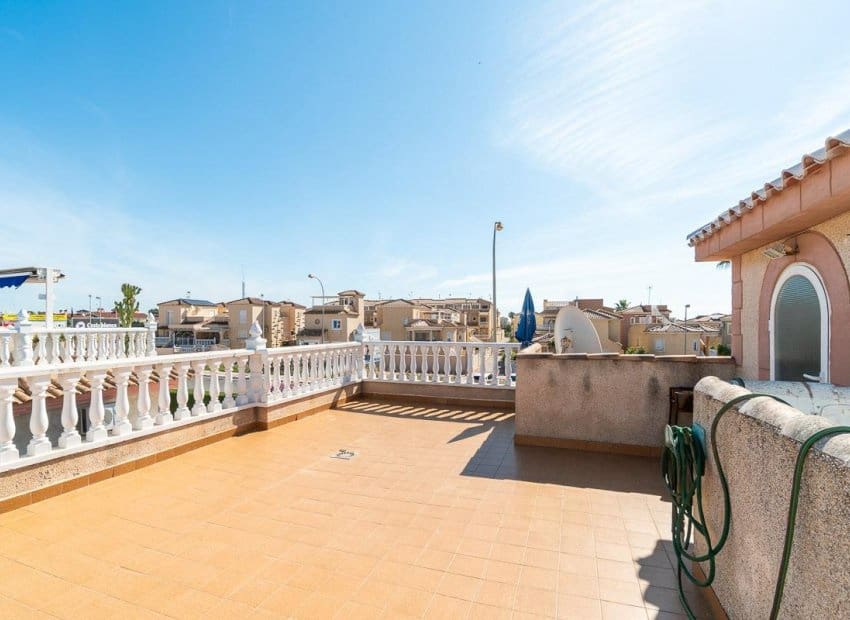 3 camera da letto Villa in vendita in Playa Flamenca con piscina - 209.000 € (Rif: 10019735)