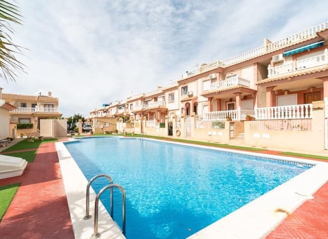 3 bedroom Villa for sale in Playa Flamenca, Orihuela with pool - € 209,000 (Ref: 10019735)