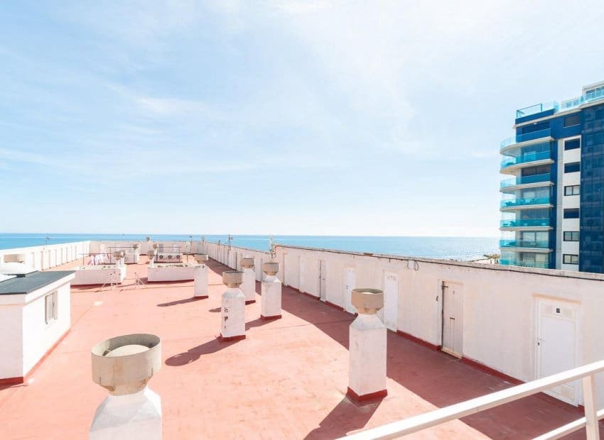 2 sovrum Lägenhet till salu i Punta Prima med pool - 219 000 € (Ref: 10019736)