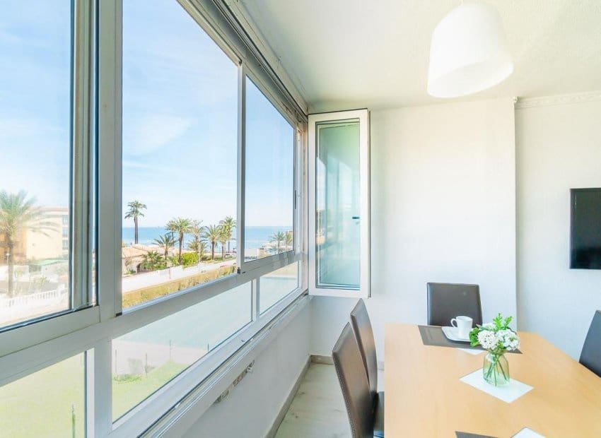 2 sovrum Lägenhet till salu i Punta Prima med pool - 219 000 € (Ref: 10019736)