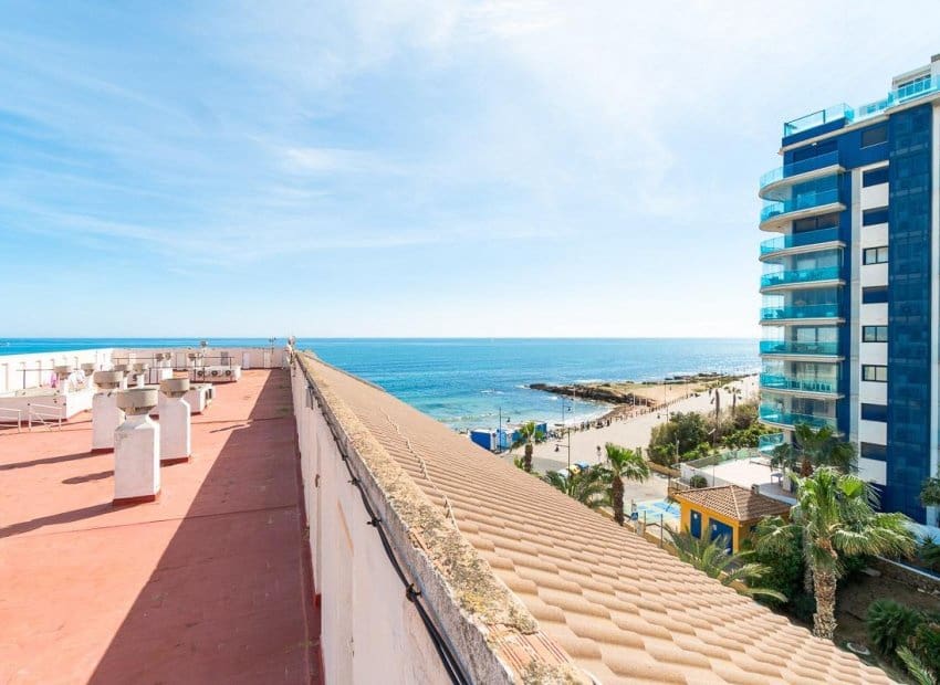2 sovrum Lägenhet till salu i Punta Prima med pool - 219 000 € (Ref: 10019736)
