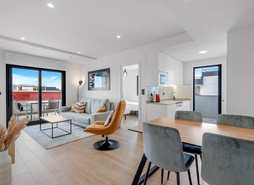 2 bedroom Apartment for sale in Los Altos - € 249,500 (Ref: 10019738)