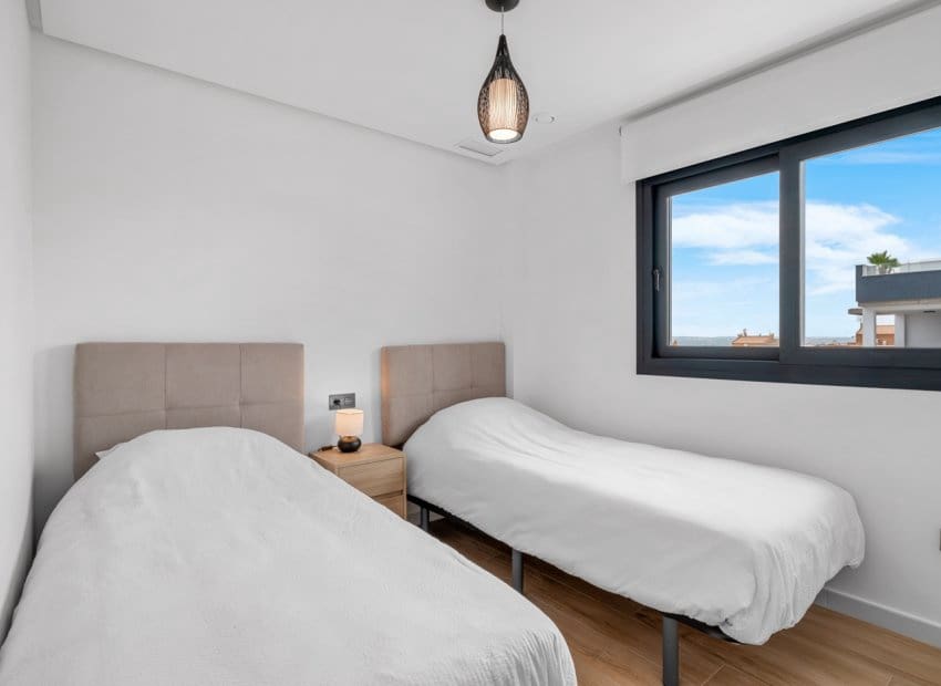 2 bedroom Apartment for sale in Los Altos - € 249,500 (Ref: 10019738)