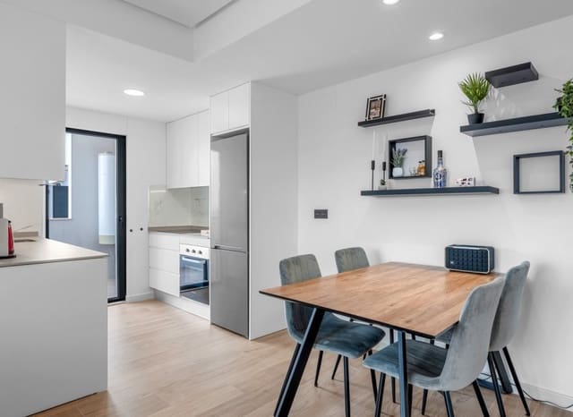 2 bedroom Apartment for sale in Los Altos - € 249,500 (Ref: 10019738)