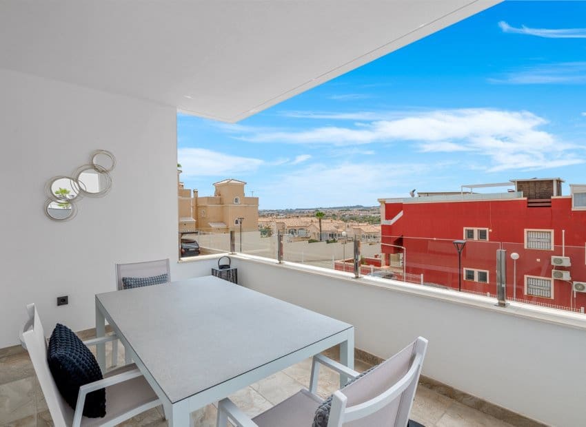 2 bedroom Apartment for sale in Los Altos - € 249,500 (Ref: 10019738)