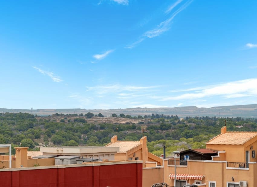 2 bedroom Apartment for sale in Los Altos - € 249,500 (Ref: 10019738)