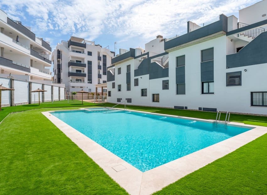 2 bedroom Apartment for sale in Los Altos - € 249,500 (Ref: 10019738)