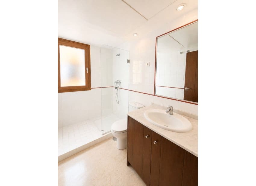 2 sovrum Lägenhet till salu i Punta Prima med pool - 239 995 € (Ref: 10019995)