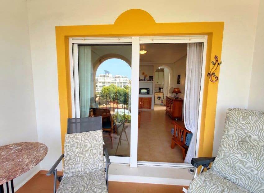 2 slaapkamer Appartement te koop in La Zenia met zwembad - € 169.900 (Ref: 10023003)