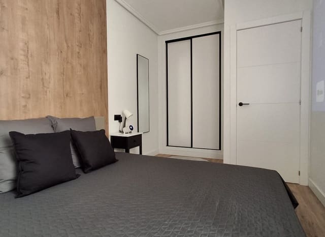 1 makuuhuone Huoneisto myytävänä paikassa Centro, Torrevieja - 167 000 € (Ref: 10032419)
