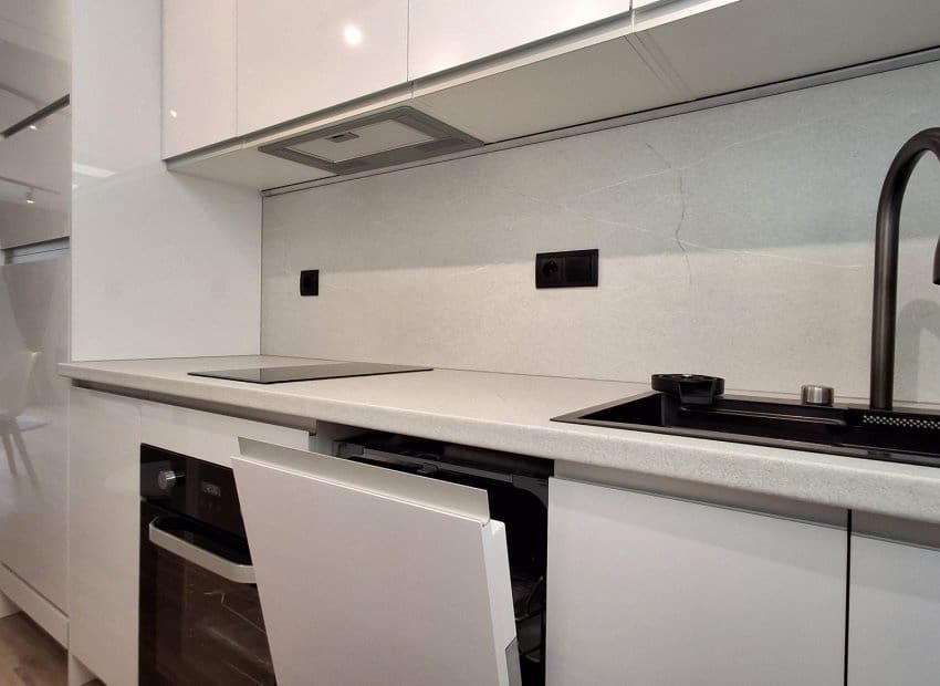 1 slaapkamer Appartement te koop in Torrevieja - € 167.000 (Ref: 10032419)
