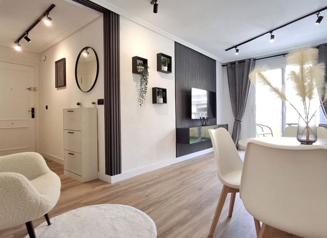 1 makuuhuone Huoneisto myytävänä paikassa Centro, Torrevieja - 167 000 € (Ref: 10032419)