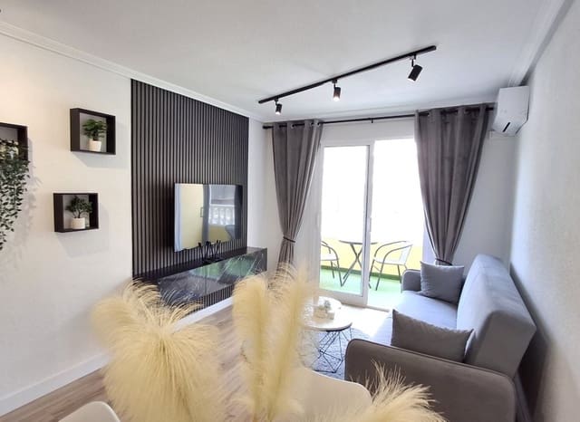 1 makuuhuone Huoneisto myytävänä paikassa Centro, Torrevieja - 167 000 € (Ref: 10032419)