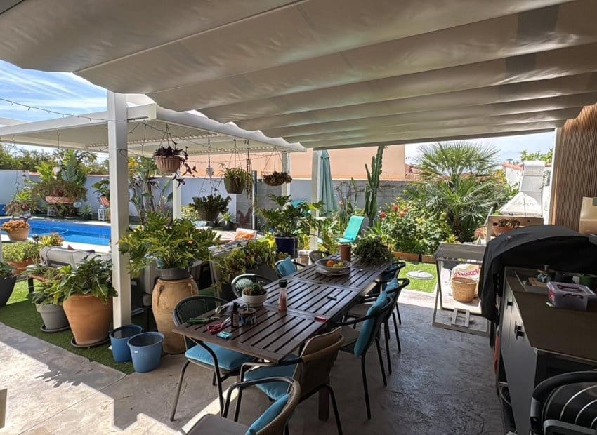 2 camera da letto Villa in vendita in La Siesta con piscina - 465.000 € (Rif: 10032420)