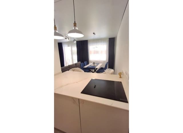 Apartamento de 2 habitaciones en Playa del Acequión, Torrevieja en venta - 249.900 € (Ref: 10032421)